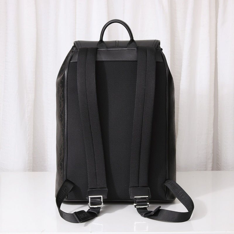 Styled lifestyle shot of sleek signature women's handbag – women's designer-style accessory