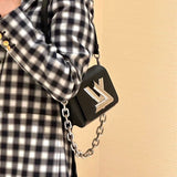  effortless everyday bag styled with outfit 18