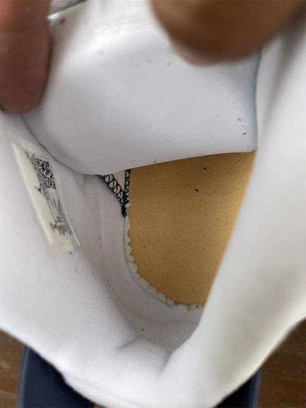 Nike Men's & Women's Designer Street Sneakers — Style 254 interior view