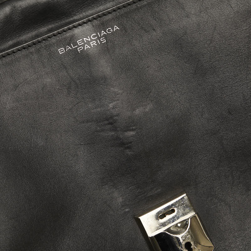 Aurelvelix elegant leather Luxury Bag angled view