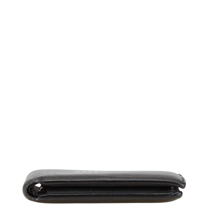 Velvorian elegant leather Luxury Item interior detail