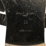 Velvorys elegant leather Luxury Item interior detail