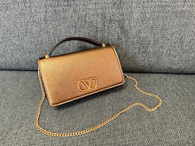 Chic Women's Designer Tote - Luxury Premium Handbag Style - NM3001