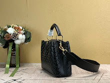 Luxury Monogram Shoulder Bag - Women's Elegant Designer Fashion - NM5466