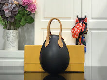 Designer Iconic Shoulder Bag - Luxury Women's Premium Fashion - NM4696