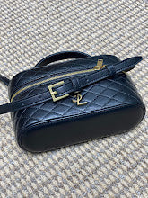 Premium Women's Shoulder Bag - Designer Luxury Fashion Accessory - NM3375