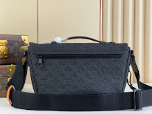 Premium Women's Crossbody Bag - Luxury Designer Fashion Accessory - NM4505