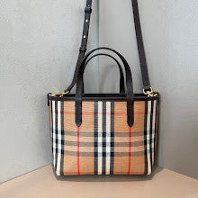 Designer Signature Tote - Premium Luxury Women's Fashion Bag - NM5596