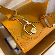 Designer Heritage Shoulder Bag - Premium Luxury Women's Handbag - NM4092