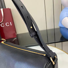Chic Women's Designer Tote - Luxury Premium Handbag Style - NM3951