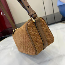 Chic Women's Shoulder Handbag - Luxury Premium Designer Style - NM3975