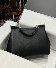 Chic Women's Shoulder Handbag - Luxury Premium Designer Style - NM7285