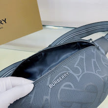 New Designer Heritage Shoulder Bag - Premium Luxury Women's Handbag - NM5720