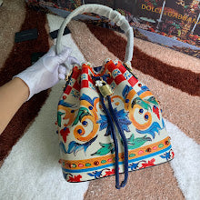 Premium Leather Crossbody Bag - Elegant Women's Designer Handbag - NM7078