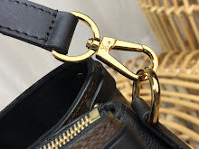Premium Signature Shoulder Bag - Chic Women's Luxury Designer - NM4296