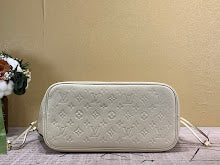 Chic Women's Shoulder Handbag - Luxury Premium Designer Style - NM4930