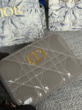 Luxury Structured Shoulder Bag - Women's Premium Designer Fashion - NM7457