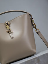 Premium Leather Crossbody Bag - Elegant Women's Designer Handbag - NM3443