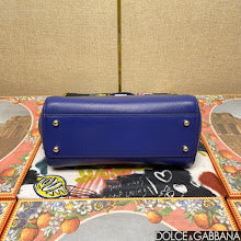 Premium Women's Shoulder Bag - Designer Luxury Fashion Accessory - NM7021