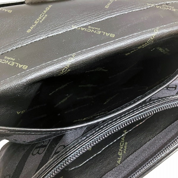 Morvorox elegant leather Luxury Bag flat lay view