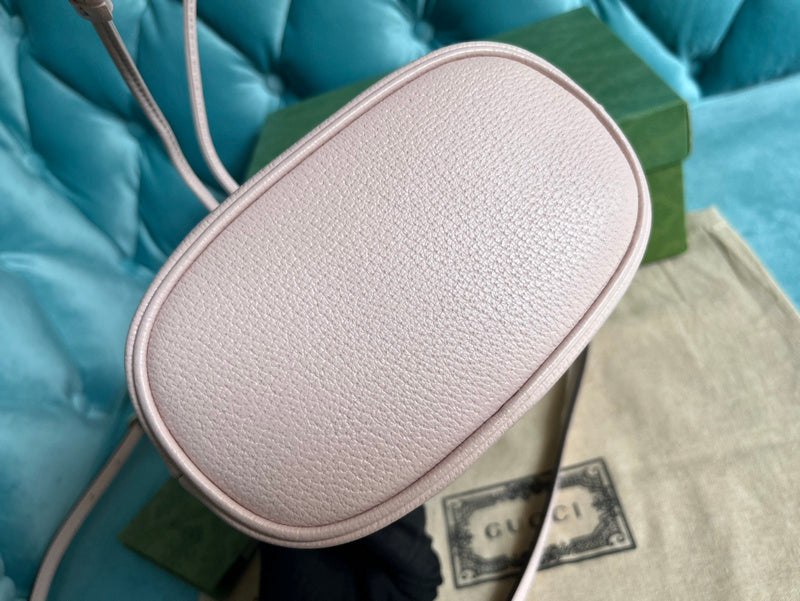 Back view of modern chic women's handbag – women's luxury accessory