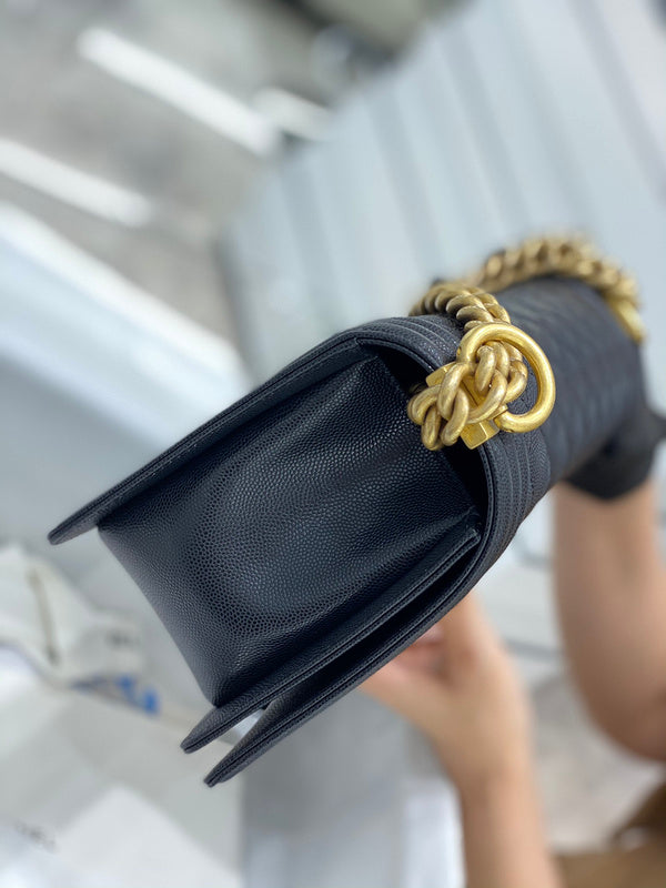 handbag, mid everyday style, image 8