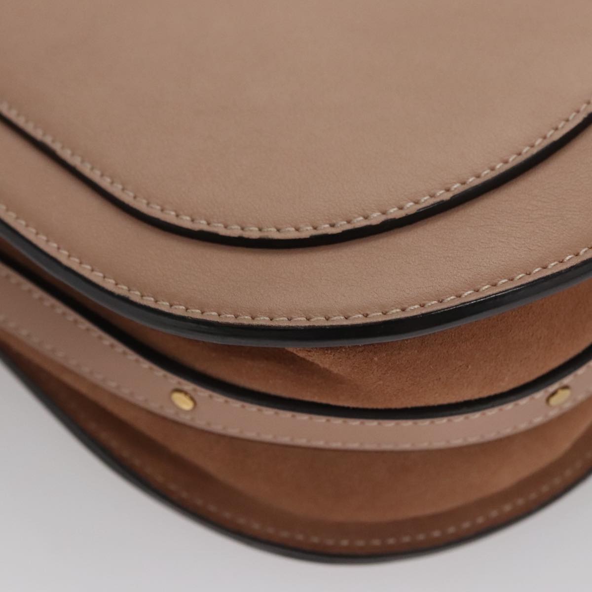 Morvella elegant leather Handbag interior detail