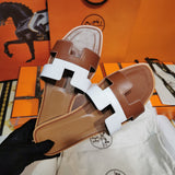 Hermes sandals Style 071 - top view showing design