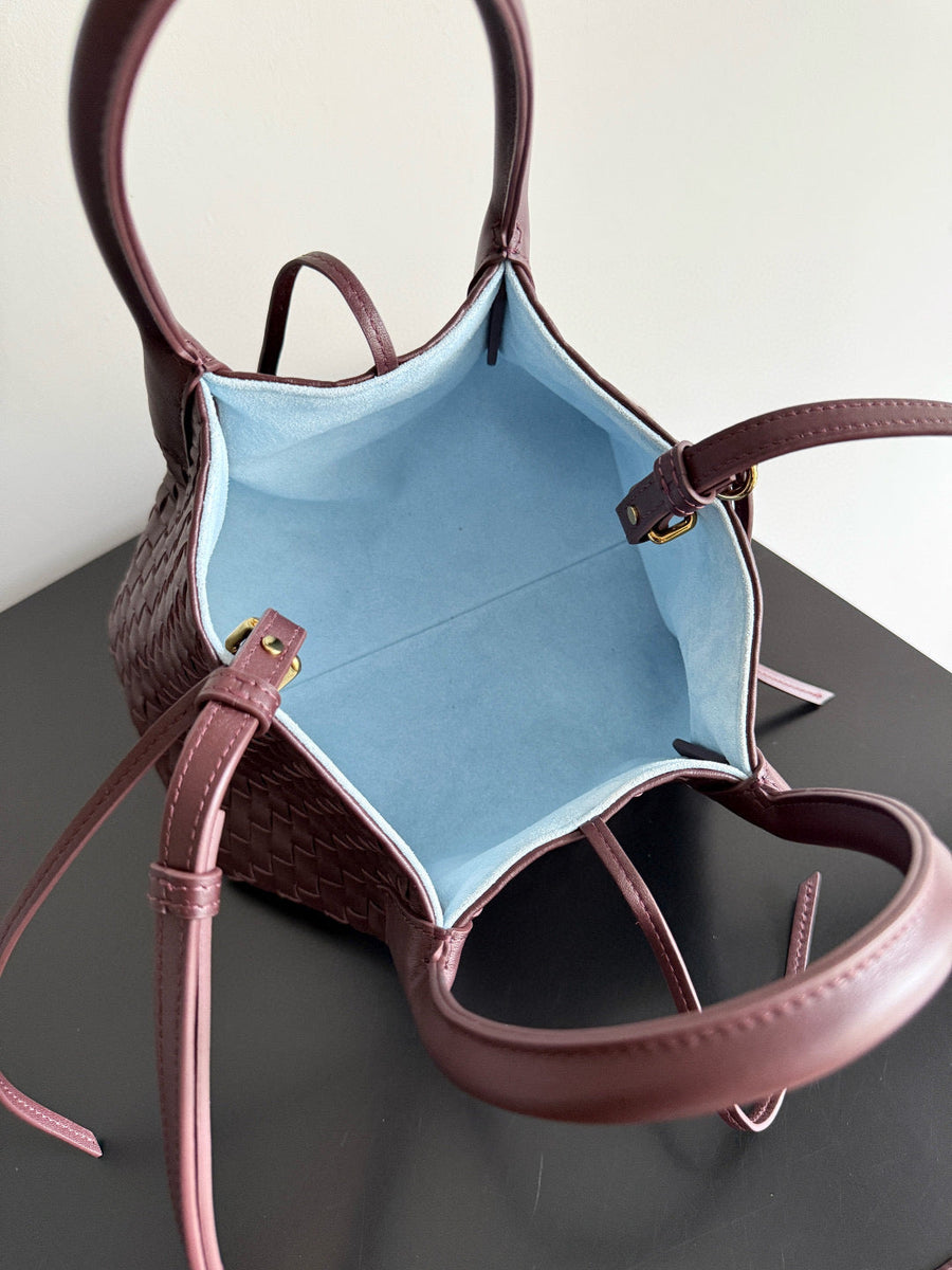 Bags? Bott V Small Pinacoteca Bag Elegant Everyday Designer Handbag