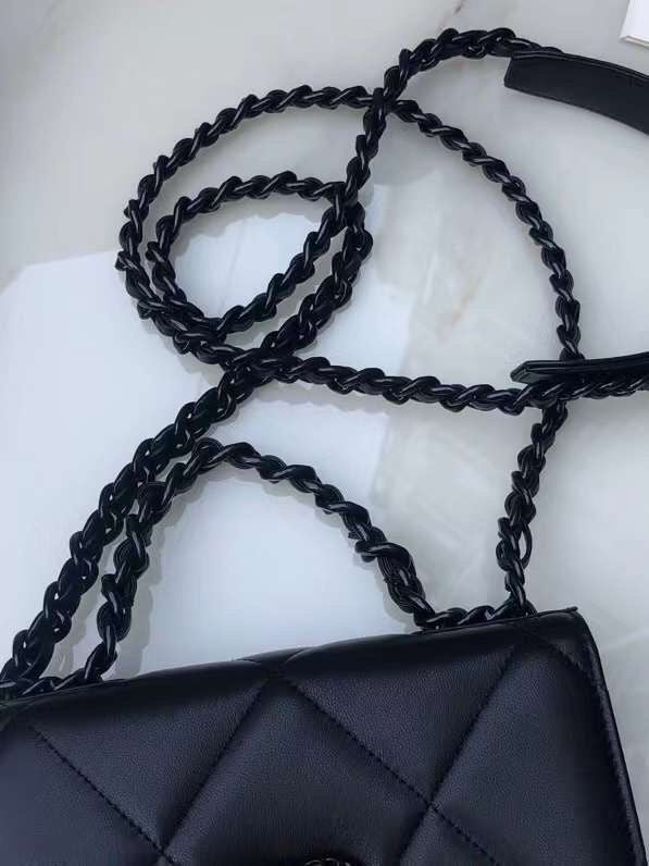  women's handbag, mid design, view 4