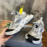 Balenciaga shoes Style 070 - packaging and accessories