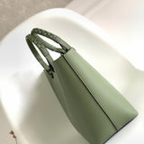 Ziva's Charm handbag – close-up view (29cm*14cm*25cm)
