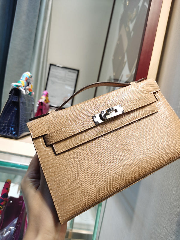 Poised bag women's premium everyday handbag