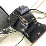 Ziva's Charm handbag – product shot (one versatile size)