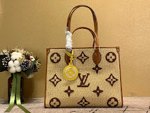 Chic Women's Designer Tote - Luxury Premium Handbag Style - NM5394