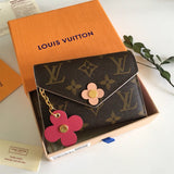  Signature everyday bag front view 13
