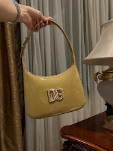 Chic Women's Shoulder Handbag - Luxury Premium Designer Style - NM7157