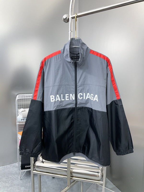 Side profile view of Balenciaga luxury piece style No.169
