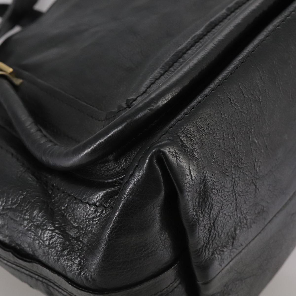 Aurevelle elegant leather Handbag angled view