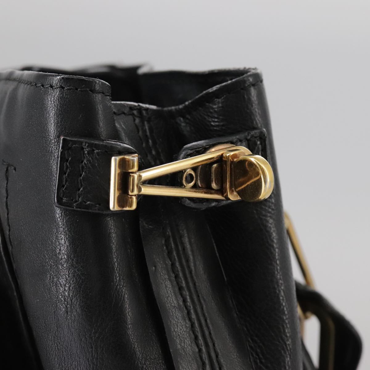 Aurevelle elegant leather Handbag top view