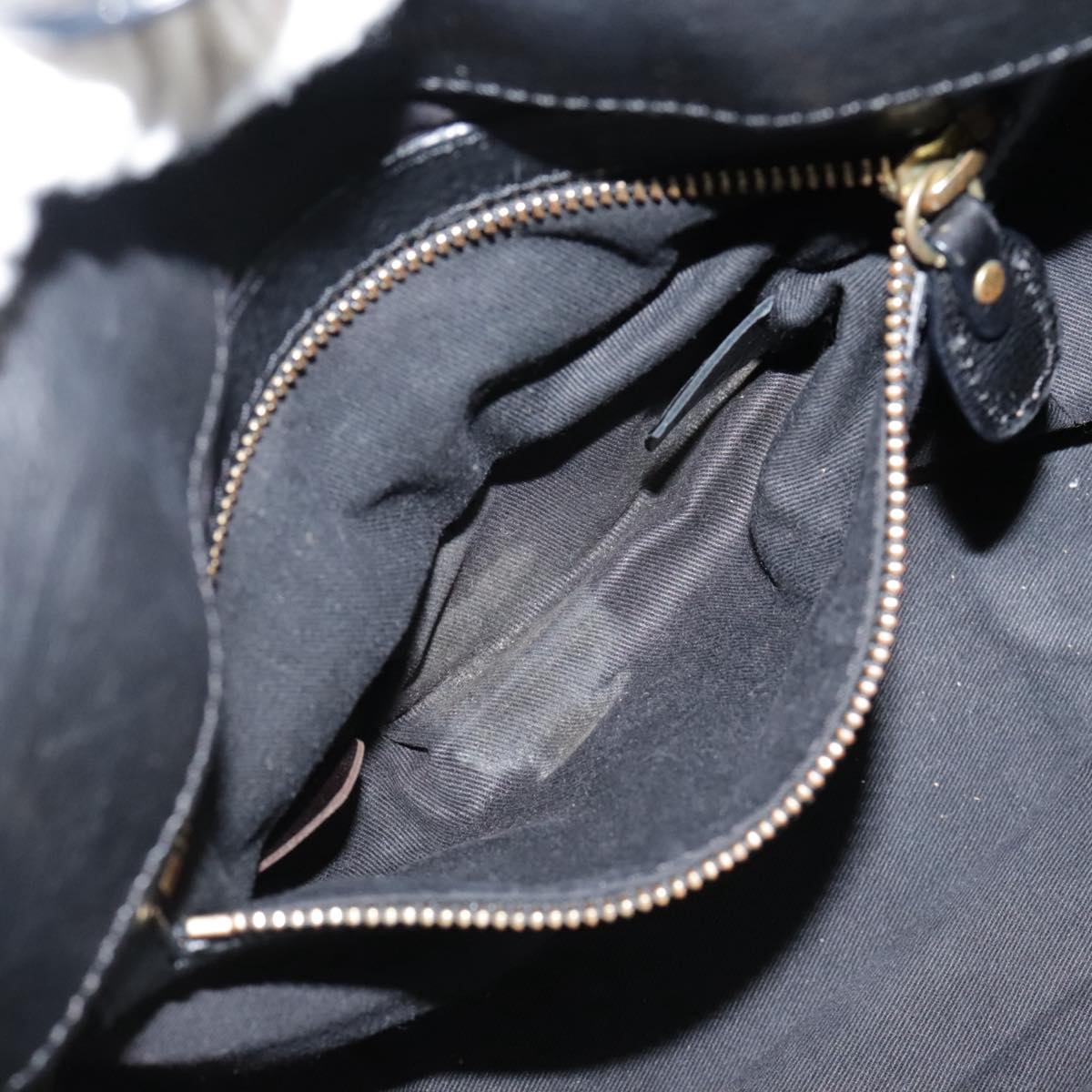 Aurevelle elegant leather Handbag back view