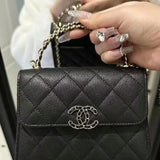  women's handbag, versatile design, view 3