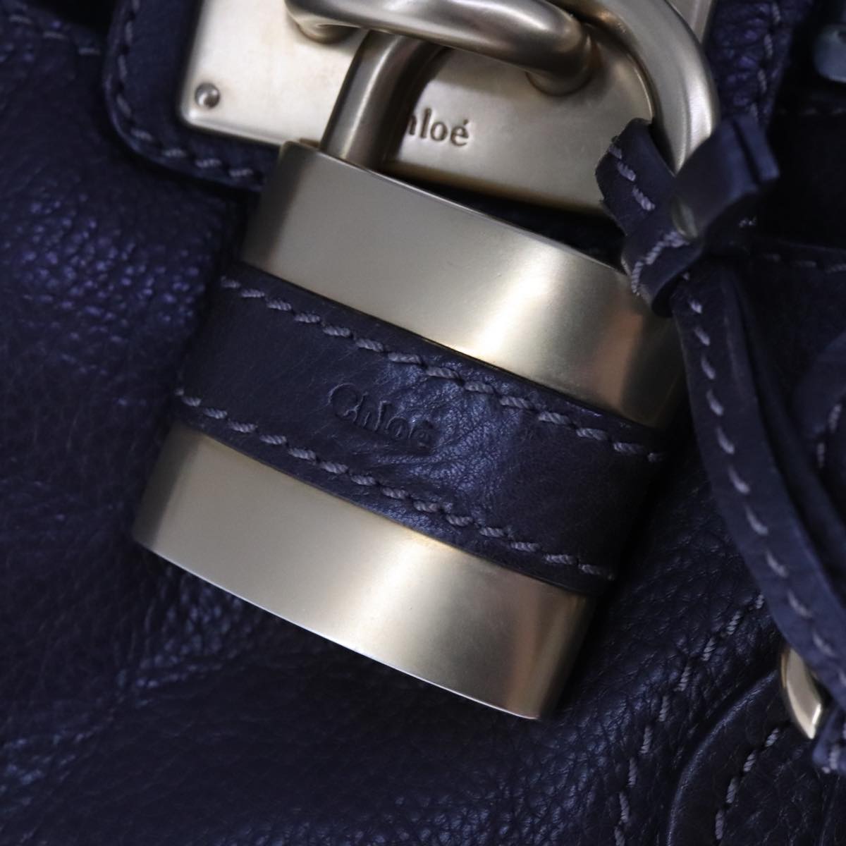 Solvarelle elegant leather Handbag angled view