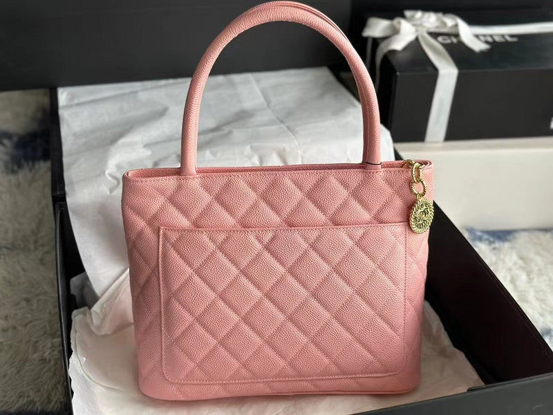 Zivas Charm Effortless Elegance Luxury Handbag (Polished Everyday Piece) – Interior View