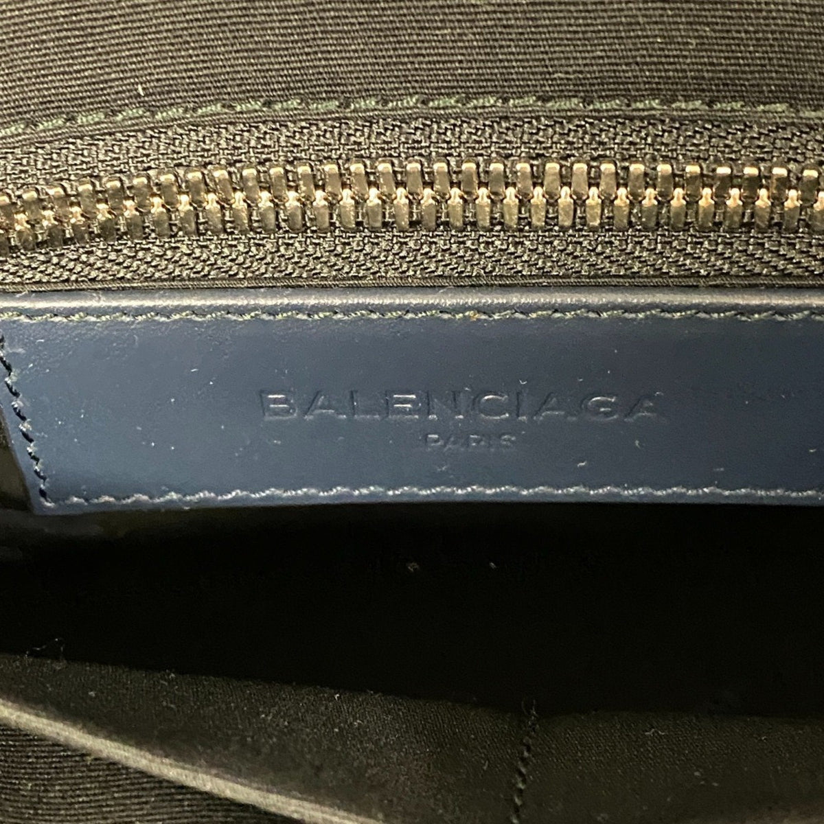Balenciaga Shoulder Bag — Designer Shoulder Bag