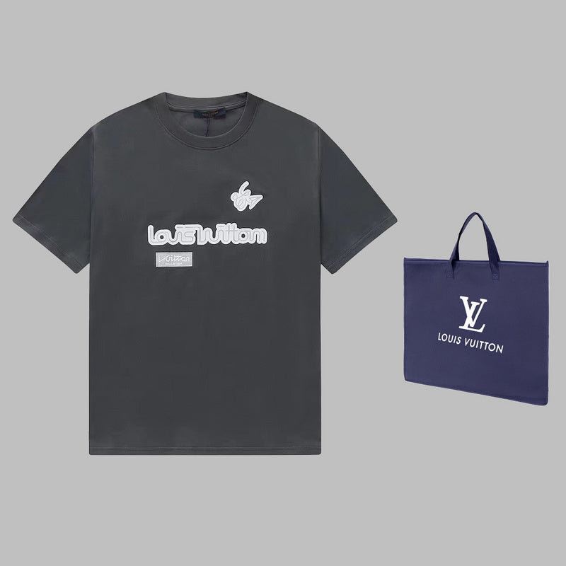 Back view of Louis Vuitton cotton t-shirt with logo-detail design