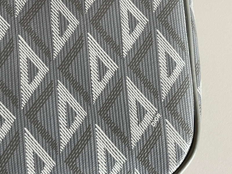 Back view of sleek polished women's handbag – women's luxury accessory
