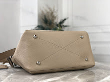 Chic Designer Shoulder Handbag - Premium Luxury Women's Style - NM4167