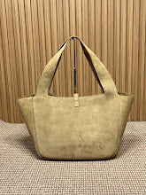 Premium Leather Crossbody Bag - Elegant Women's Designer Handbag - NM3669
