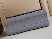 Chic Designer Crossbody Purse - Premium Luxury Women's Style - NM4350